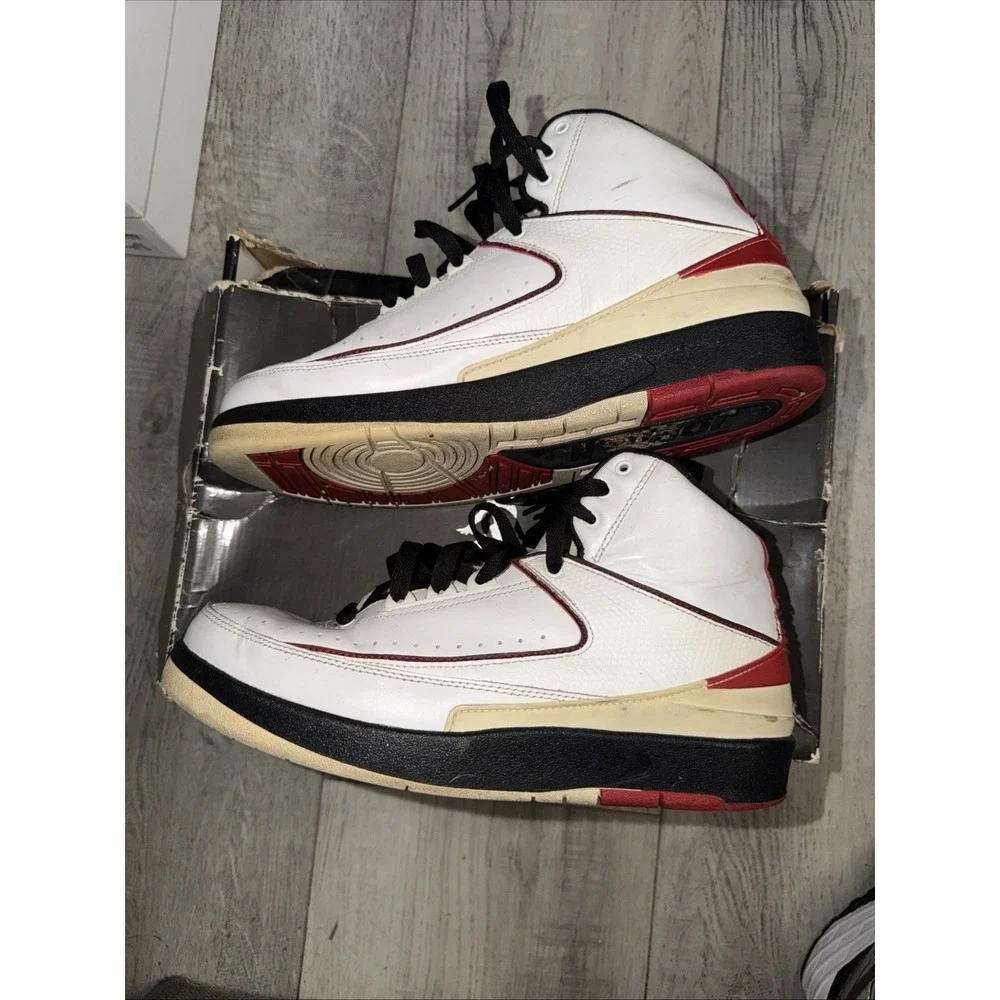 Size‎ 8.5 - Air Jordan 2 Retro QF 2010 Varsity Red